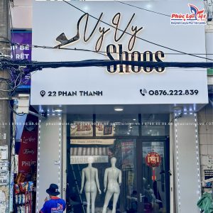 bảng hiệu Shop Giày Vy Vy Shoes