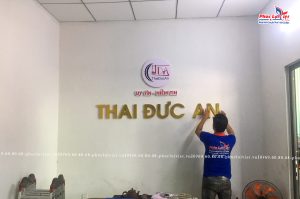 Trang Trí LOGO Văn Phòng Thái Đức An